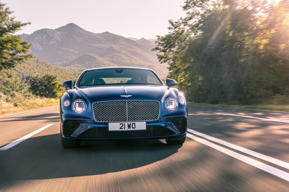 Bentley Continental GT III 4 0 V8 550 Hp AWD Automatic